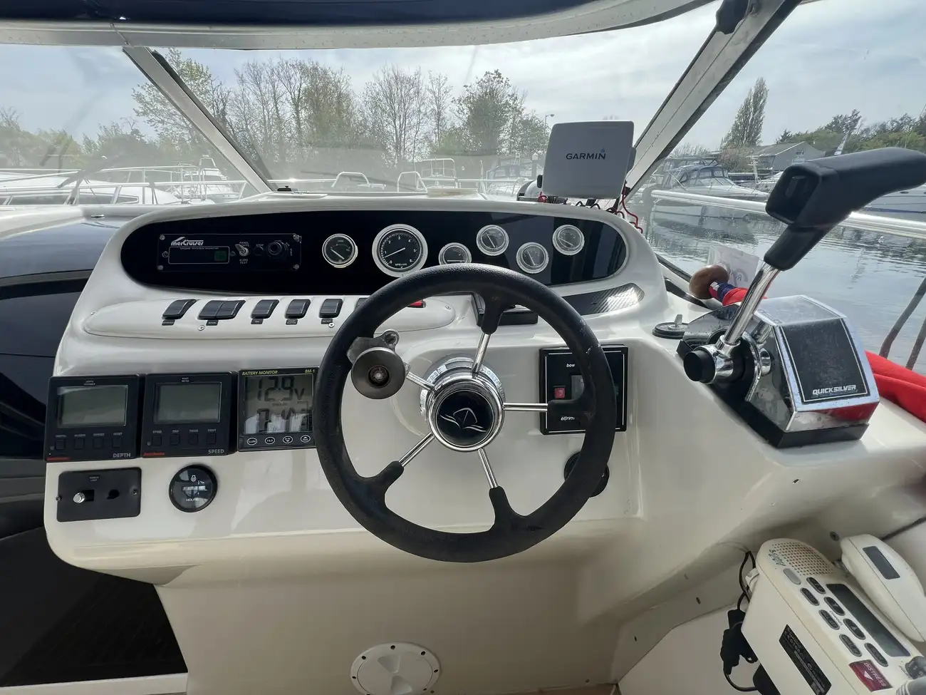 1996 Sealine S28 image 2