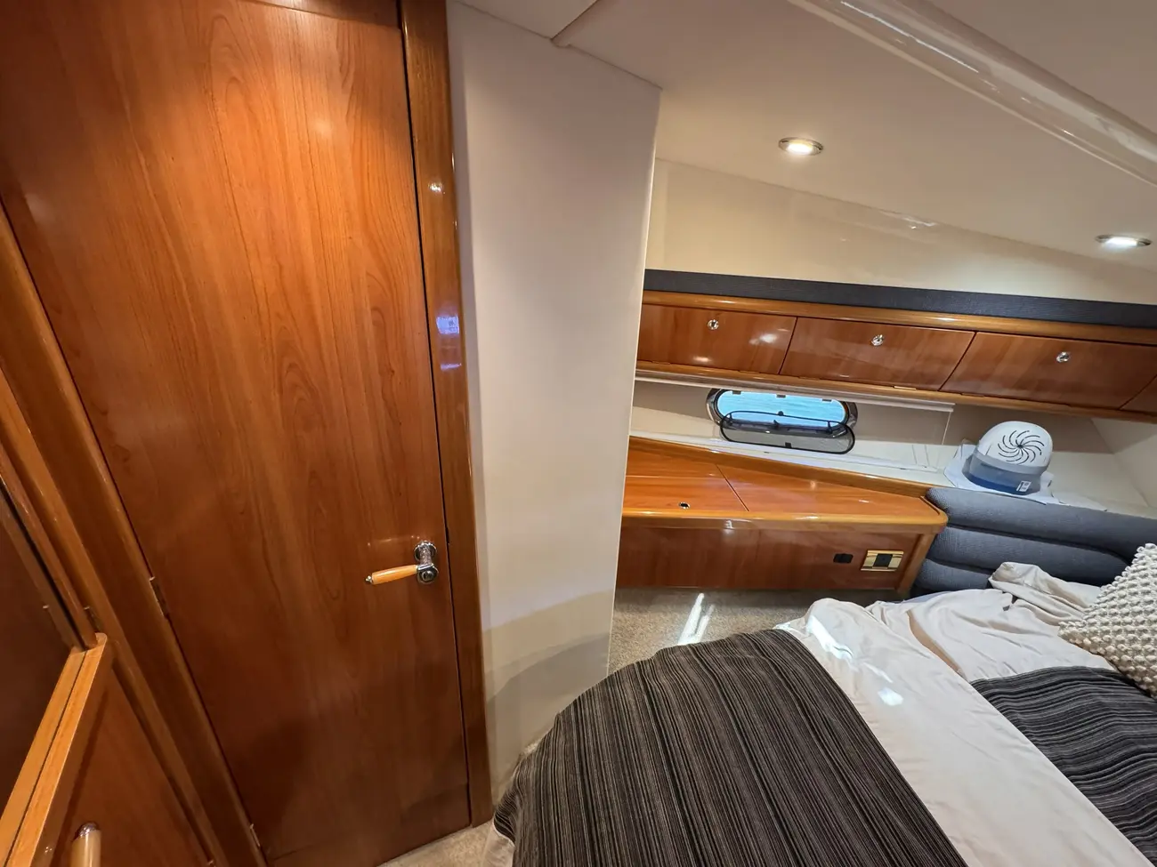 2002 Sealine F425 image 39