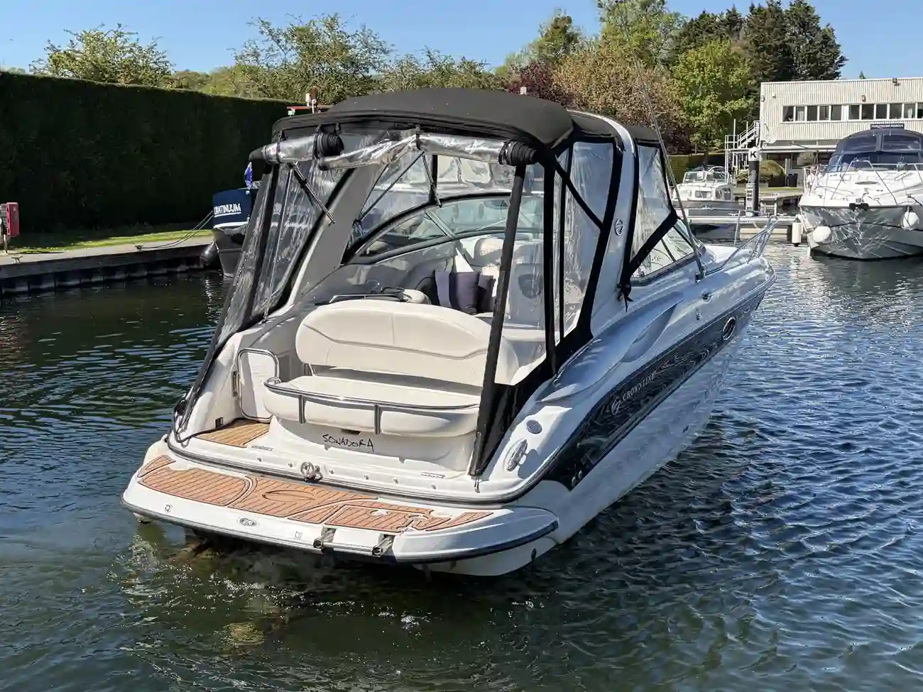 2005 Crownline 270 CR image 14