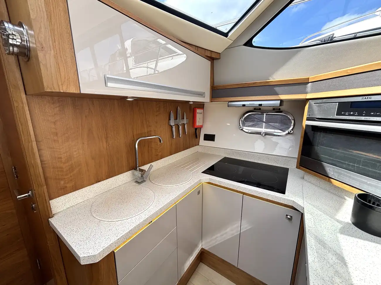 2016 Westwood A405 image 32