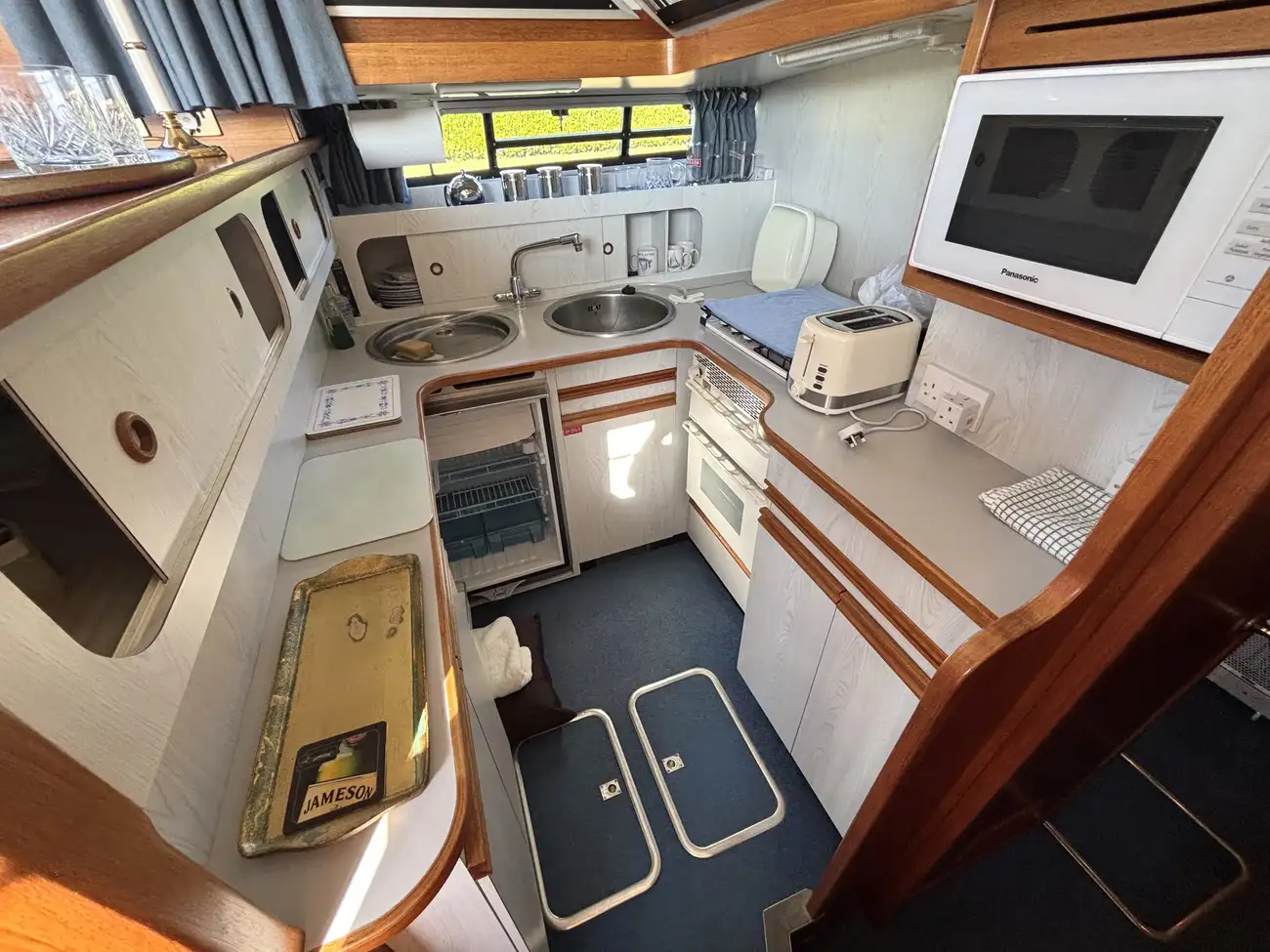 1991 Broom Monarch Ocean 42 image 2