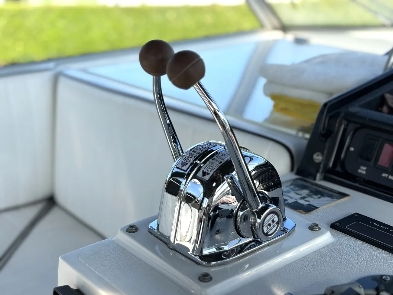 1991 Broom Monarch Ocean 42 image 17