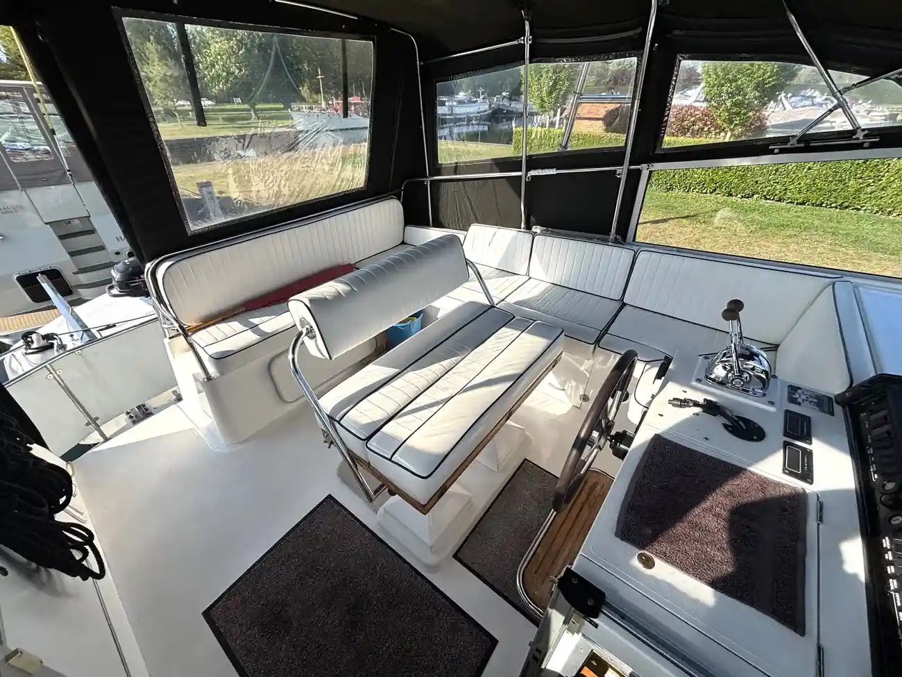 1991 Broom Monarch Ocean 42 image 15
