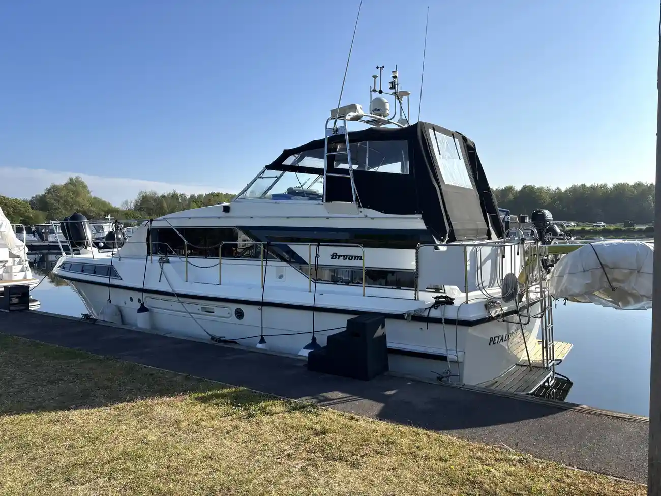 1991 Broom Monarch Ocean 42 image 11