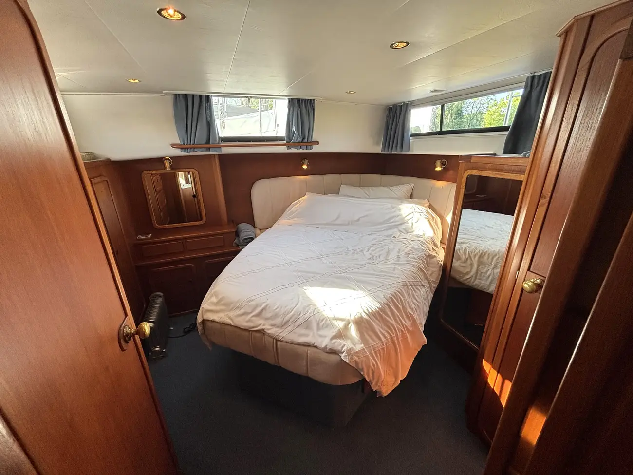 1991 Broom Monarch Ocean 42 image 3