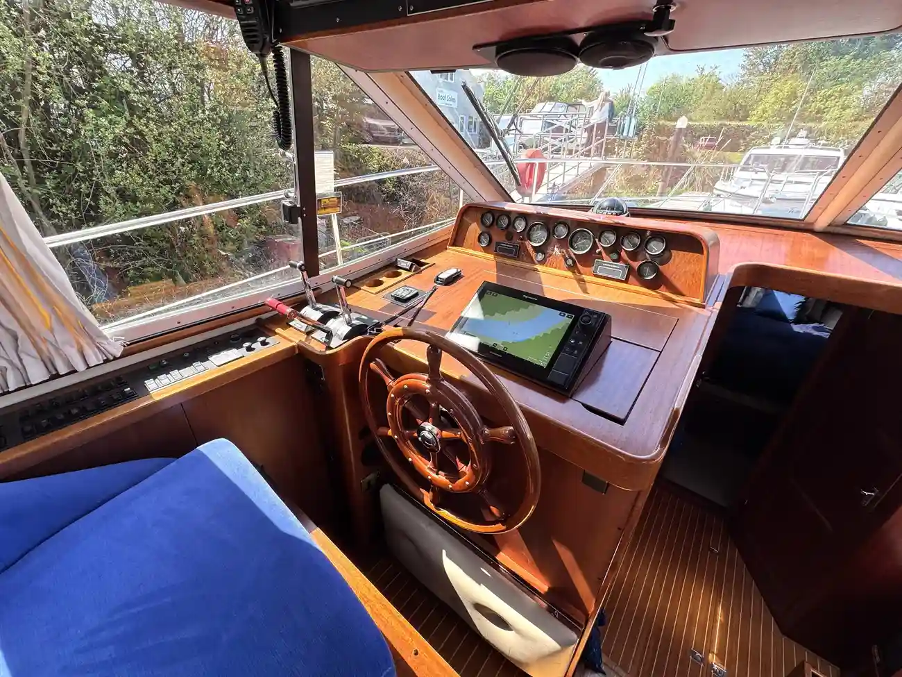 1994 Storebro Royal Cruiser 380 Biscay image 30