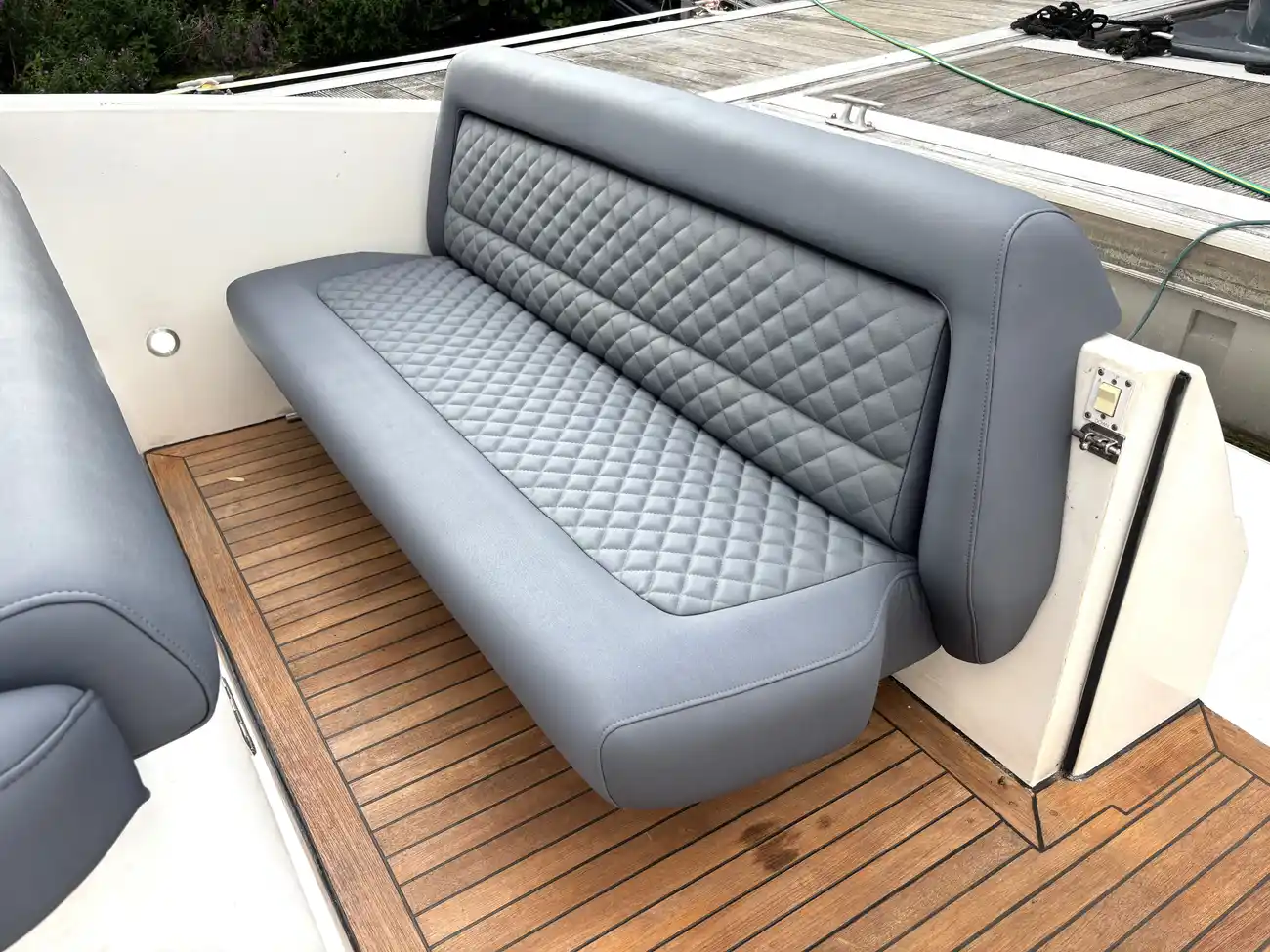 2006 Fountain 48 Express Cruiser image 38