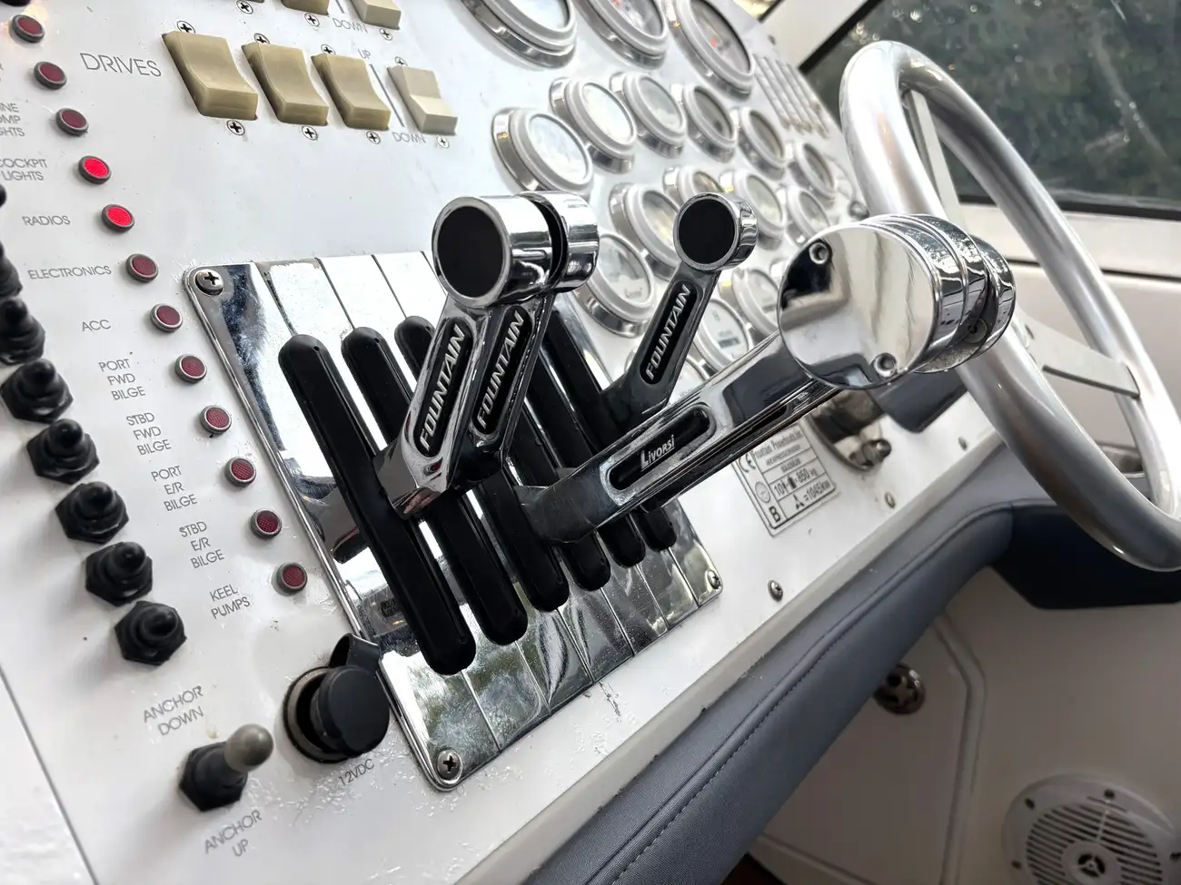 2006 Fountain 48 Express Cruiser image 47