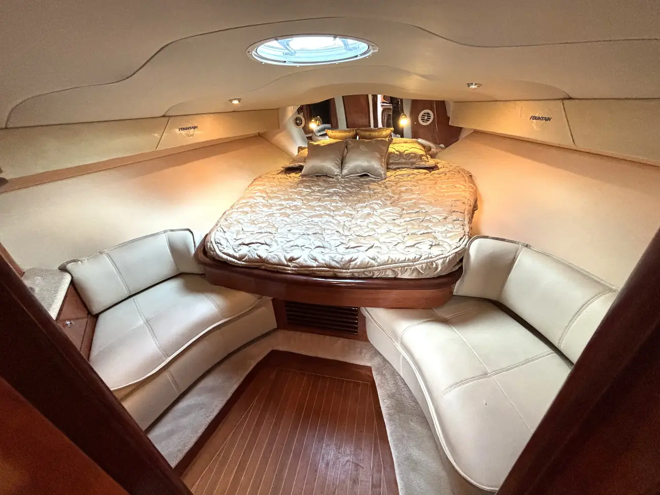 2006 Fountain 48 Express Cruiser image 63