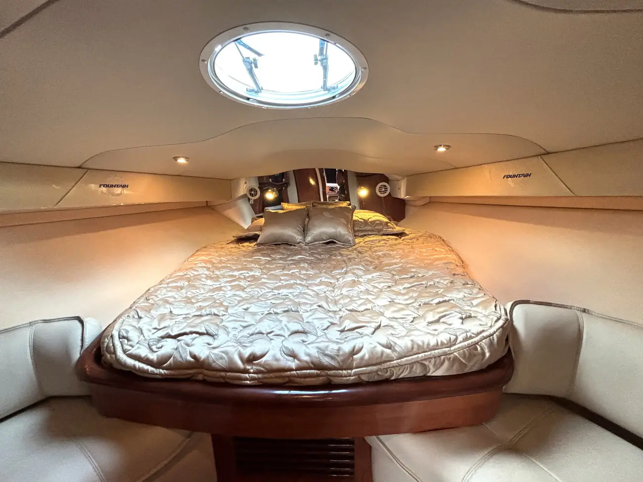 2006 Fountain 48 Express Cruiser image 64