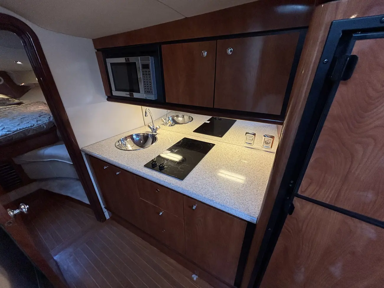 2006 Fountain 48 Express Cruiser image 58