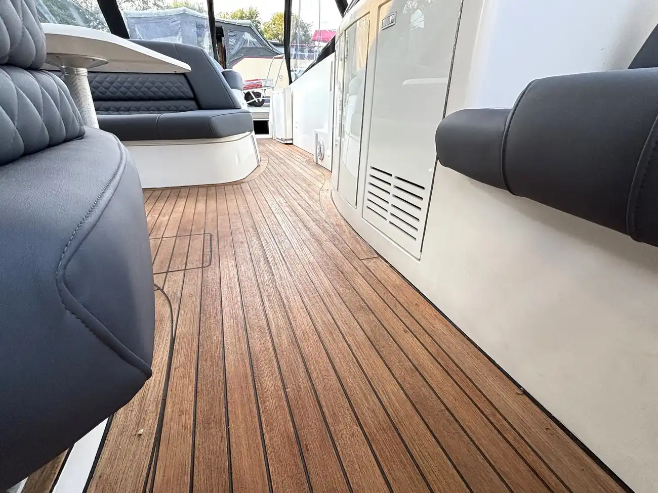 2006 Fountain 48 Express Cruiser image 87