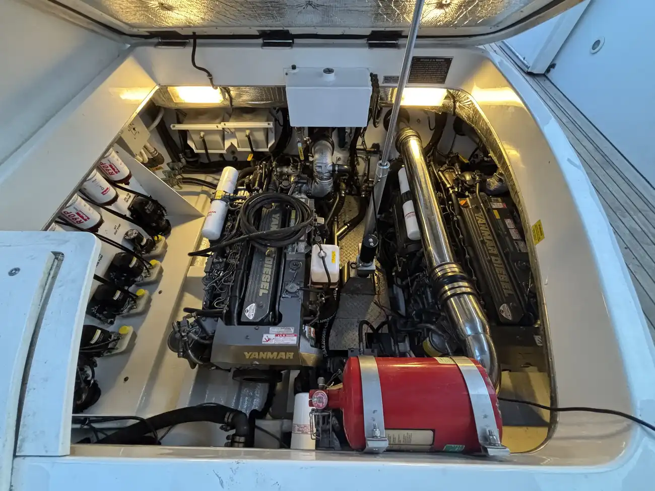 2006 Fountain 48 Express Cruiser image 100