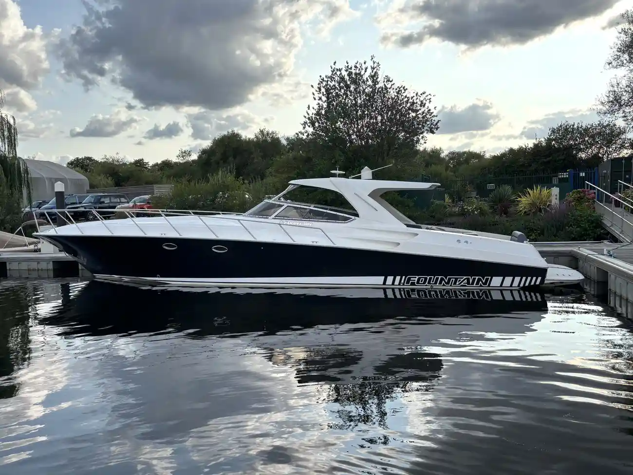 2006 Fountain 48 Express Cruiser image 22