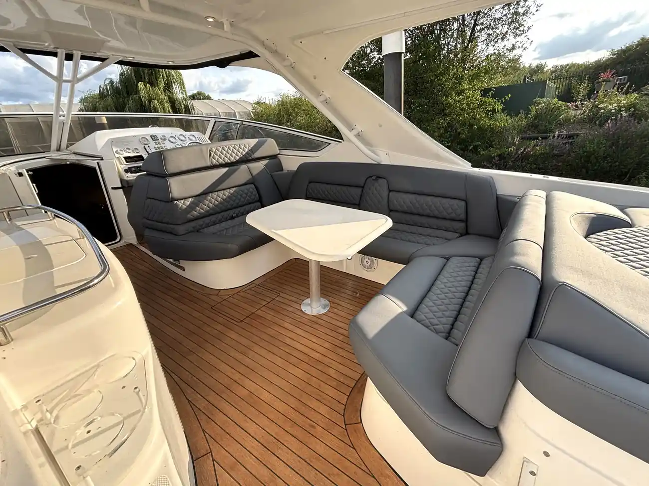2006 Fountain 48 Express Cruiser image 30