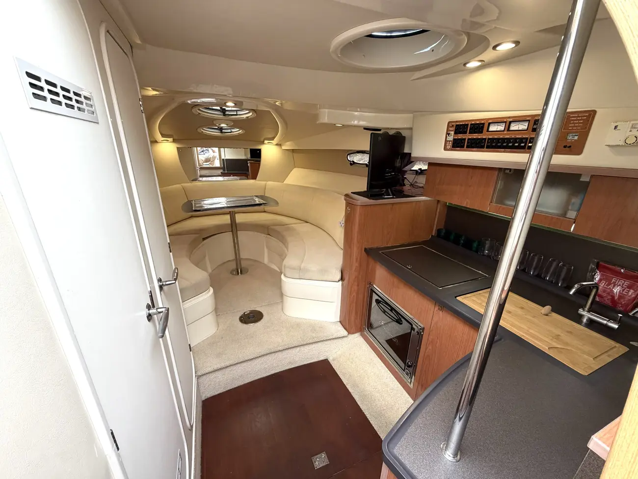 2005 Sealine SC29 image 23