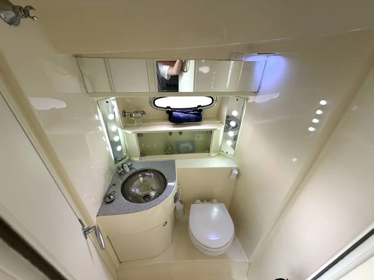 2005 Sealine SC29 image 4