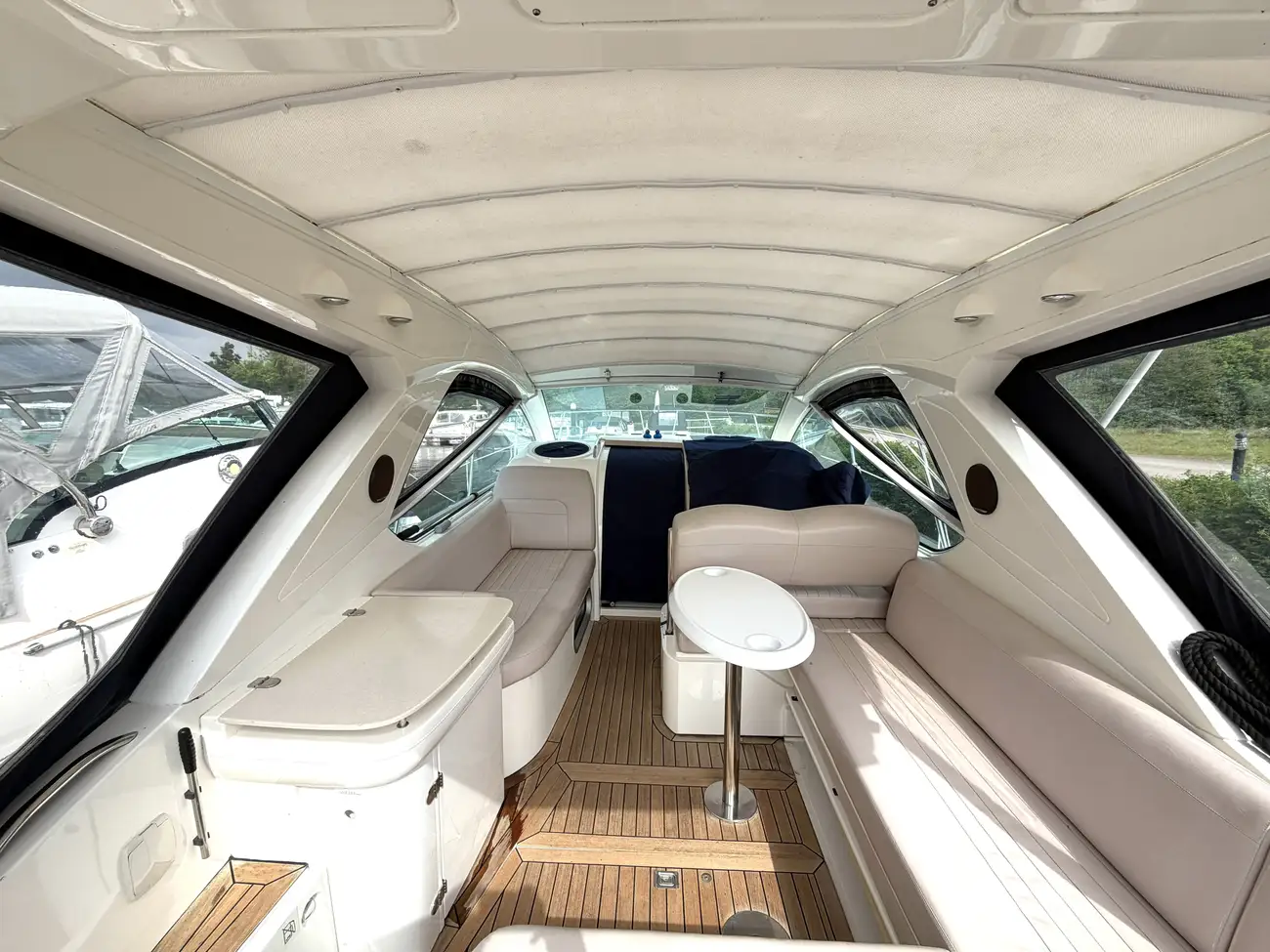 2005 Sealine SC29 image 20