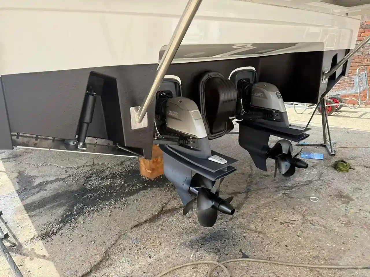 2015 Sealine S450 image 9