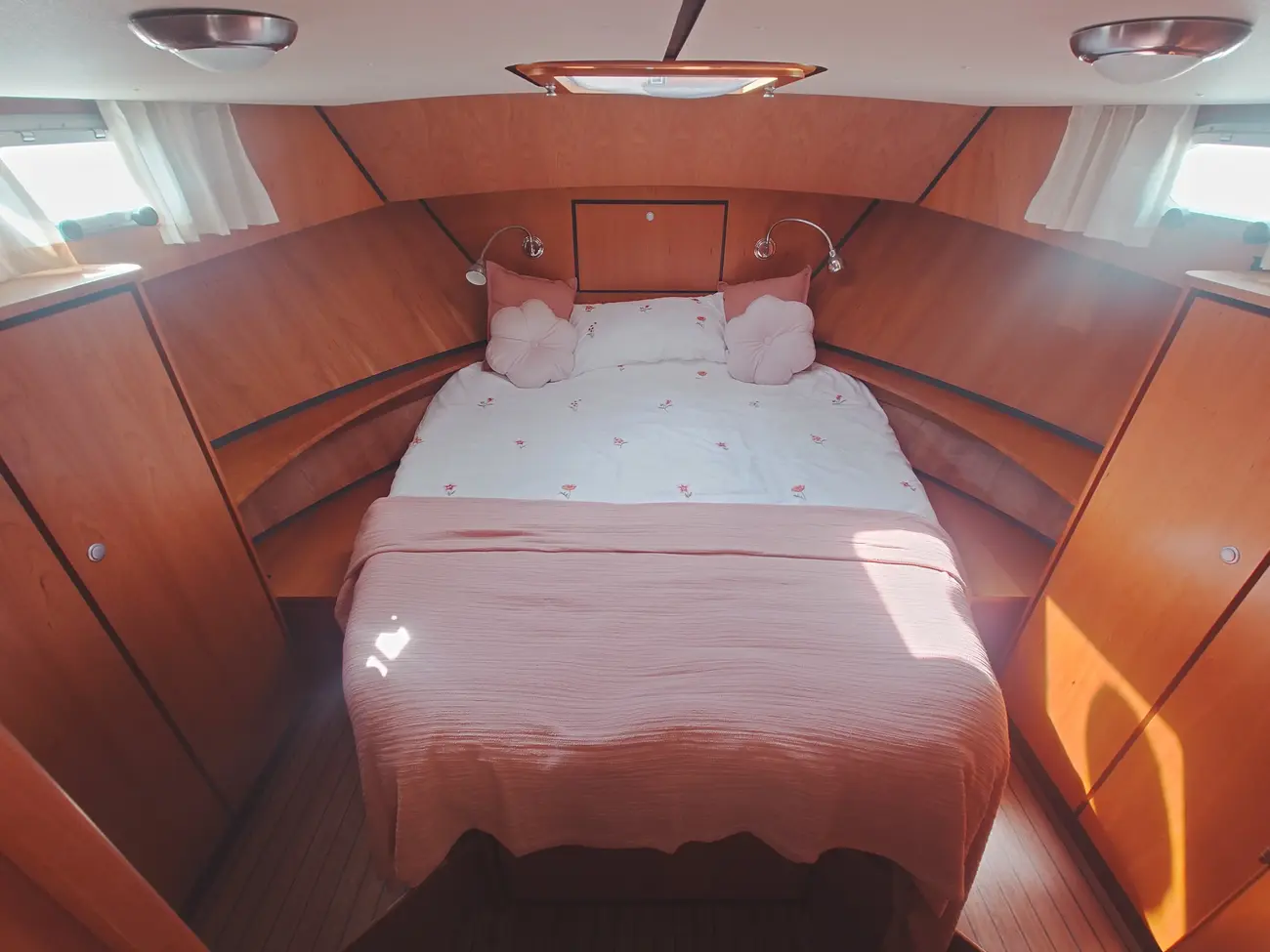 LINSSEN 29.9 SEDAN 2007