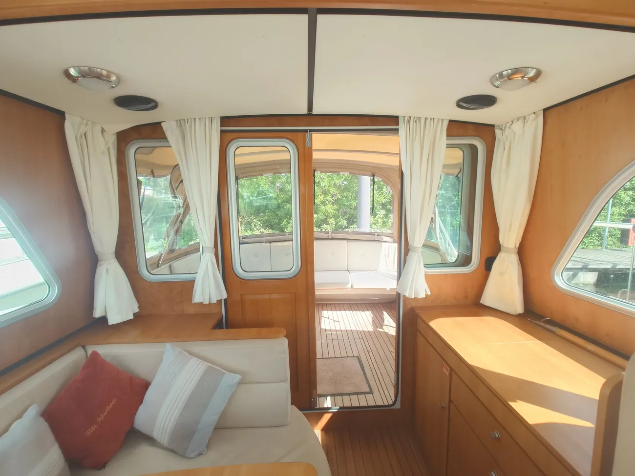 LINSSEN 29.9 SEDAN 2007