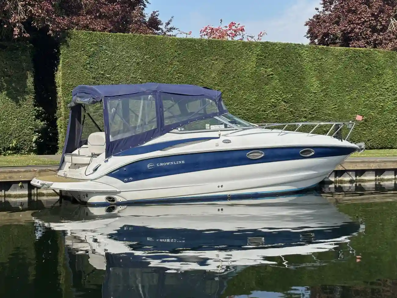 2004 Crownline 250 CR image 12