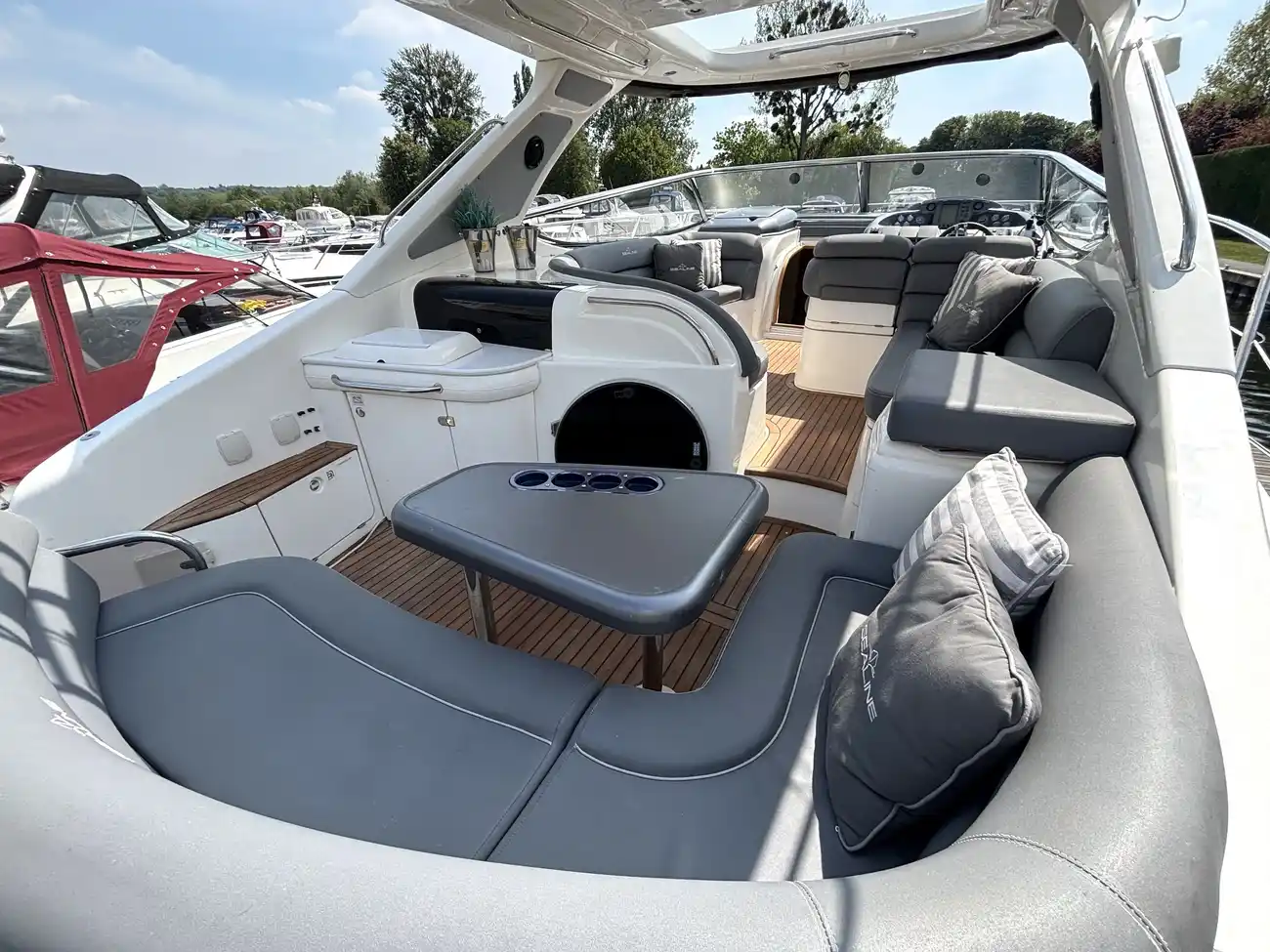 2000 Sealine S41 image 16