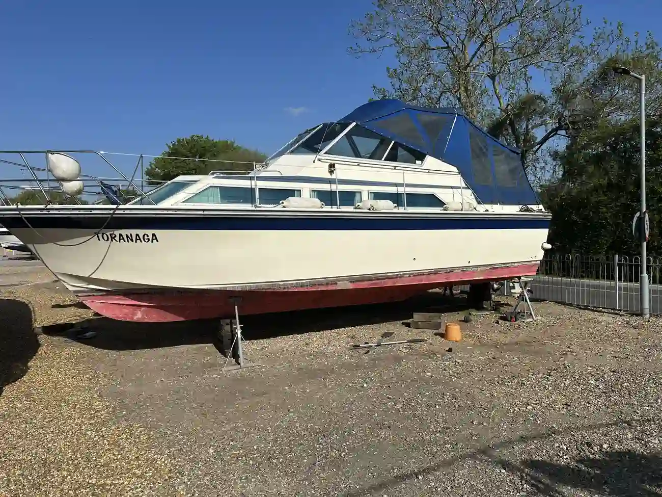 FAIRLINE PHANTOM 32 1979