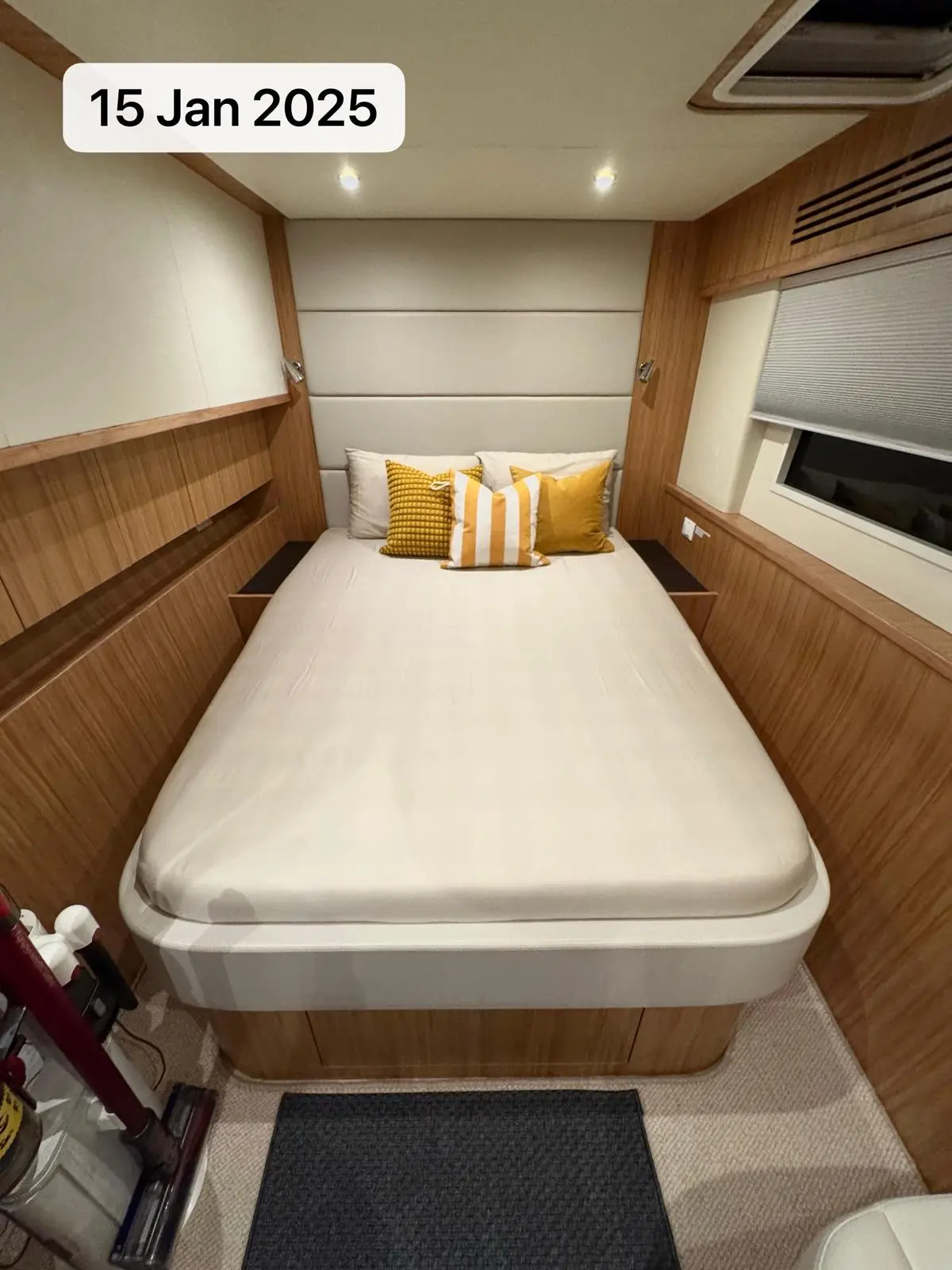 https://www.rightboat.com/boat_images/image_31029820/compressed_68be559fc6b548659083f5bc2b192b1ddec4bcf442cc41b39a02a0a66098e686.webp photo 19
