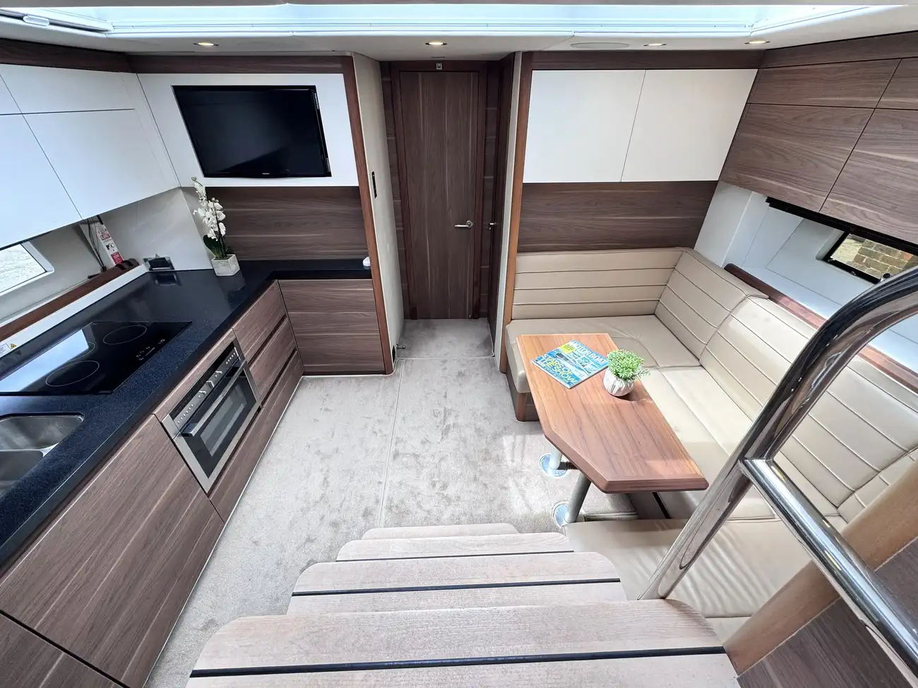 2015 Sealine S450 image 28