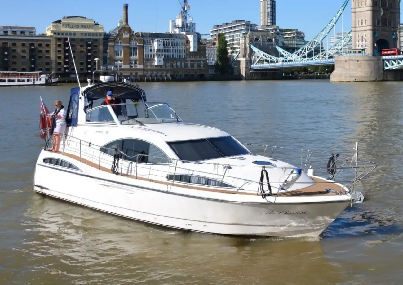 2005 Broom 39 KL 2+2