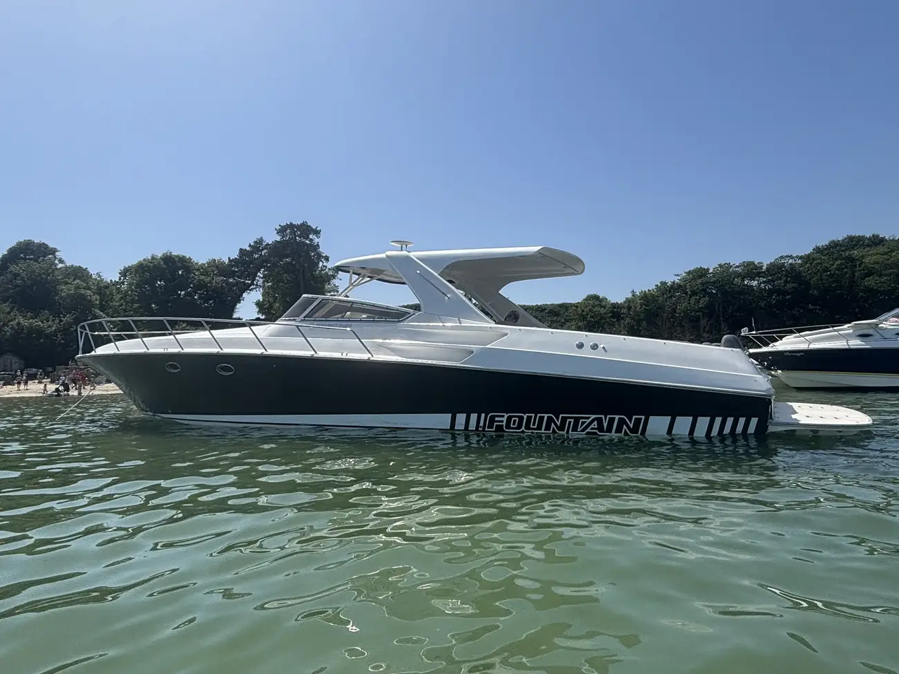 2006 Fountain 48 Express Cruiser image 12