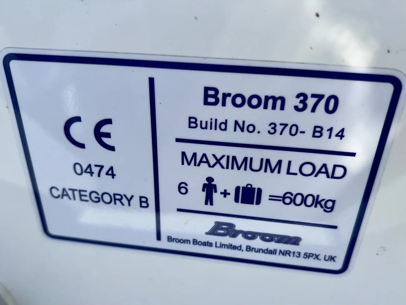 2012 Broom 370 image 8