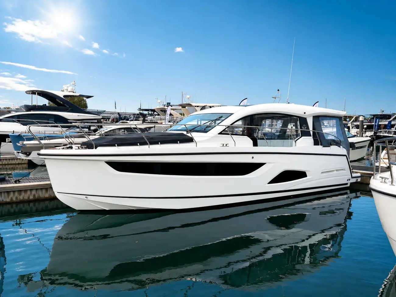 2026 Sealine C390