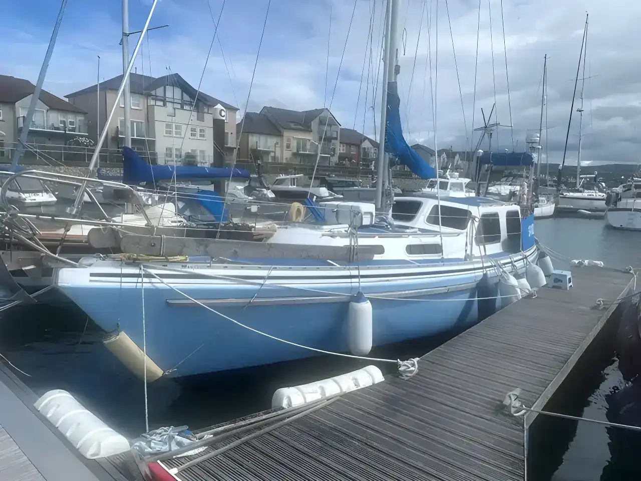 1993 Trident Marine Voyager 35
