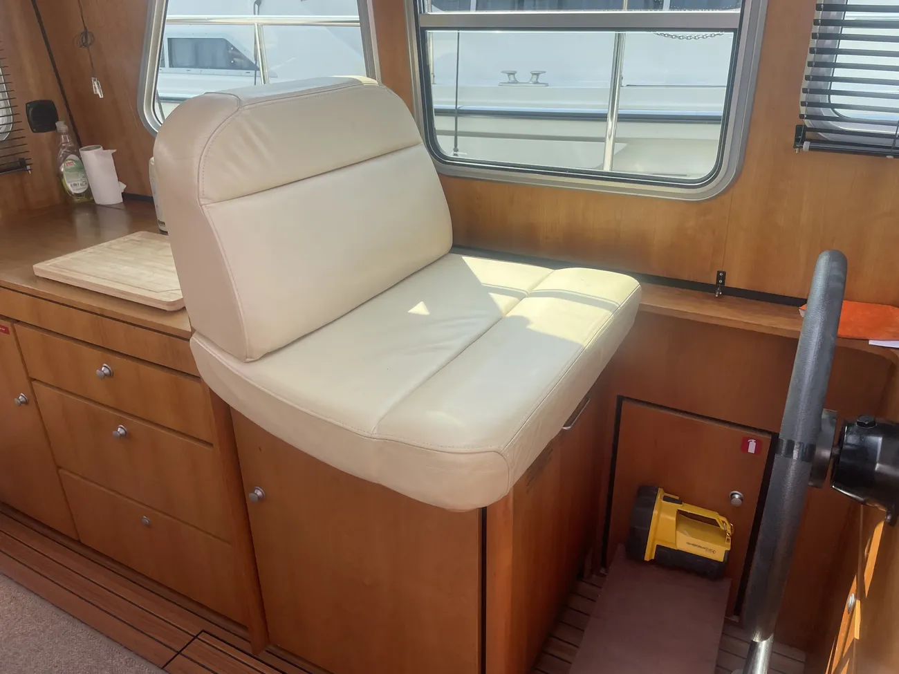 LINSSEN 29.9 SEDAN 2008