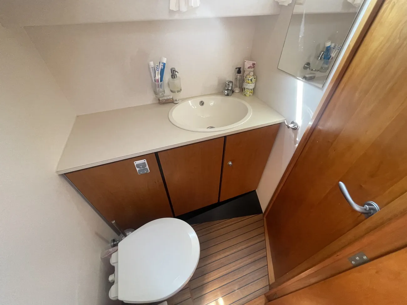LINSSEN 29.9 SEDAN 2008