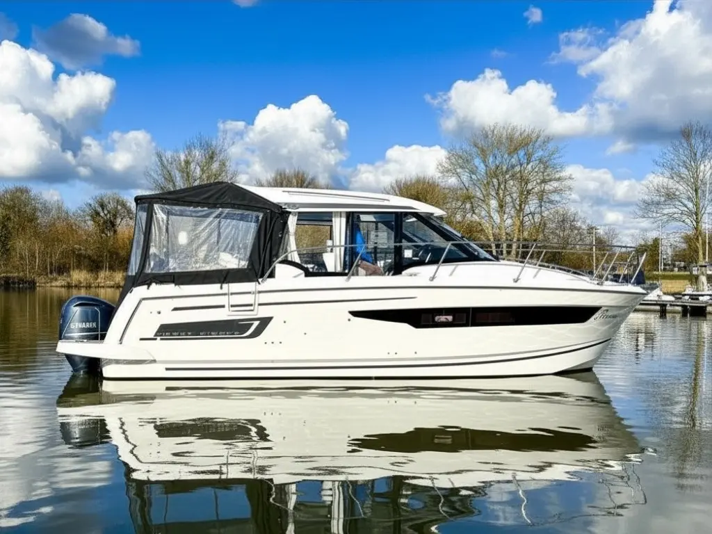 JEANNEAU MERRY FISHER 895 2021