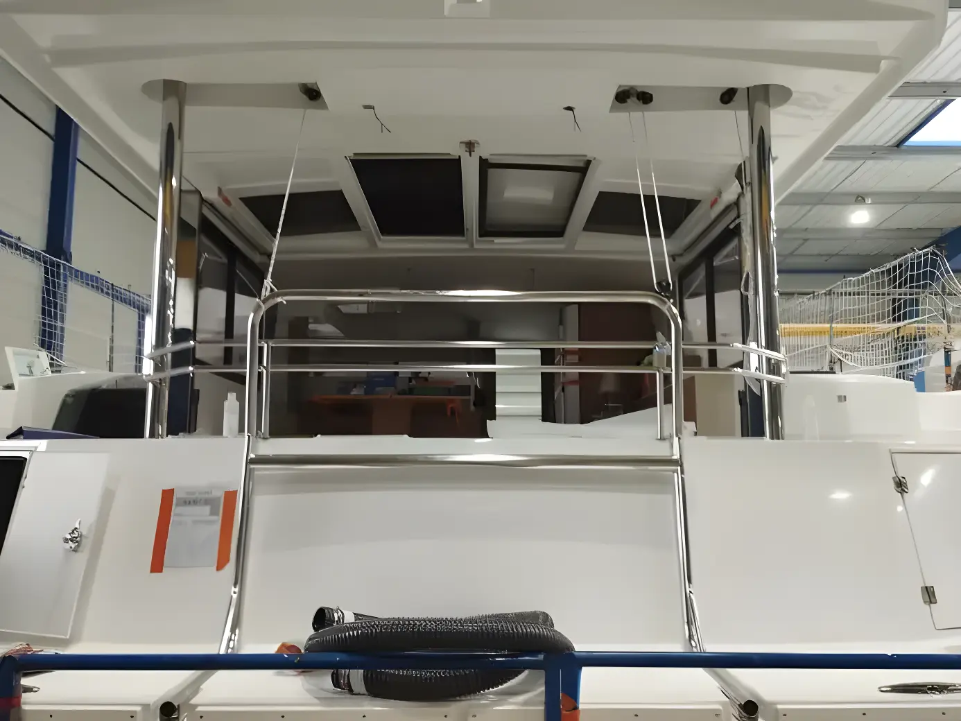 https://www.rightboat.com/boat_images/image_31210593/compressed_df2bb67121ff4aea8c63c69e114f93460936bed1f4c94caba8fa577110644392.webp photo 8