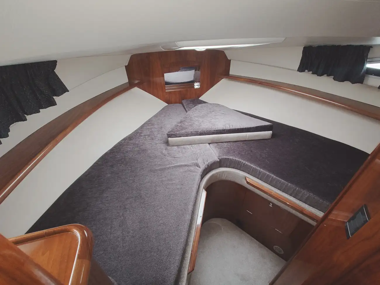 SHEERLINE 955 AFT COCKPIT TRI CAB 2013