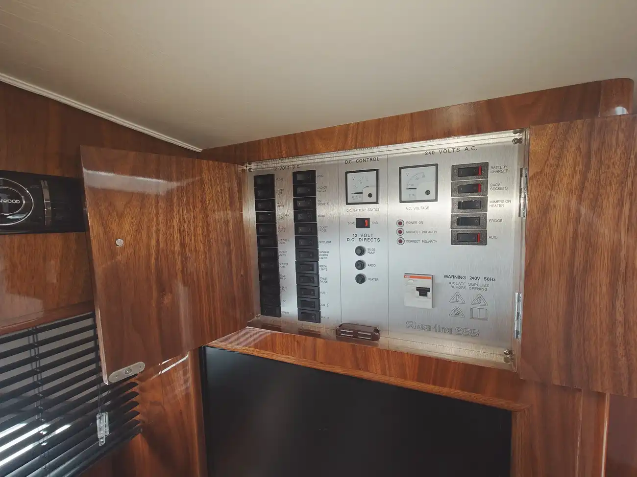 SHEERLINE 955 AFT COCKPIT TRI CAB 2013