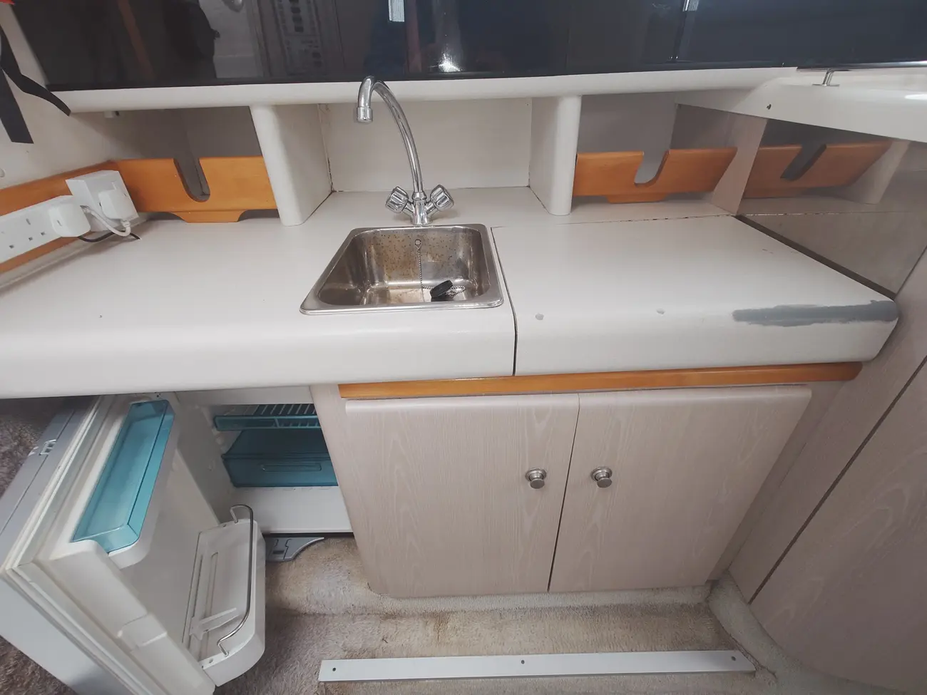 SEALINE 260 SENATOR 1991