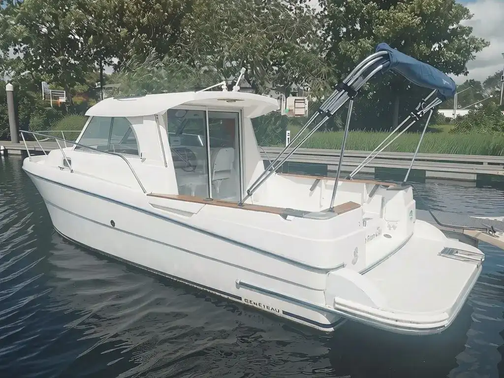 Beneteau Antares 7.10