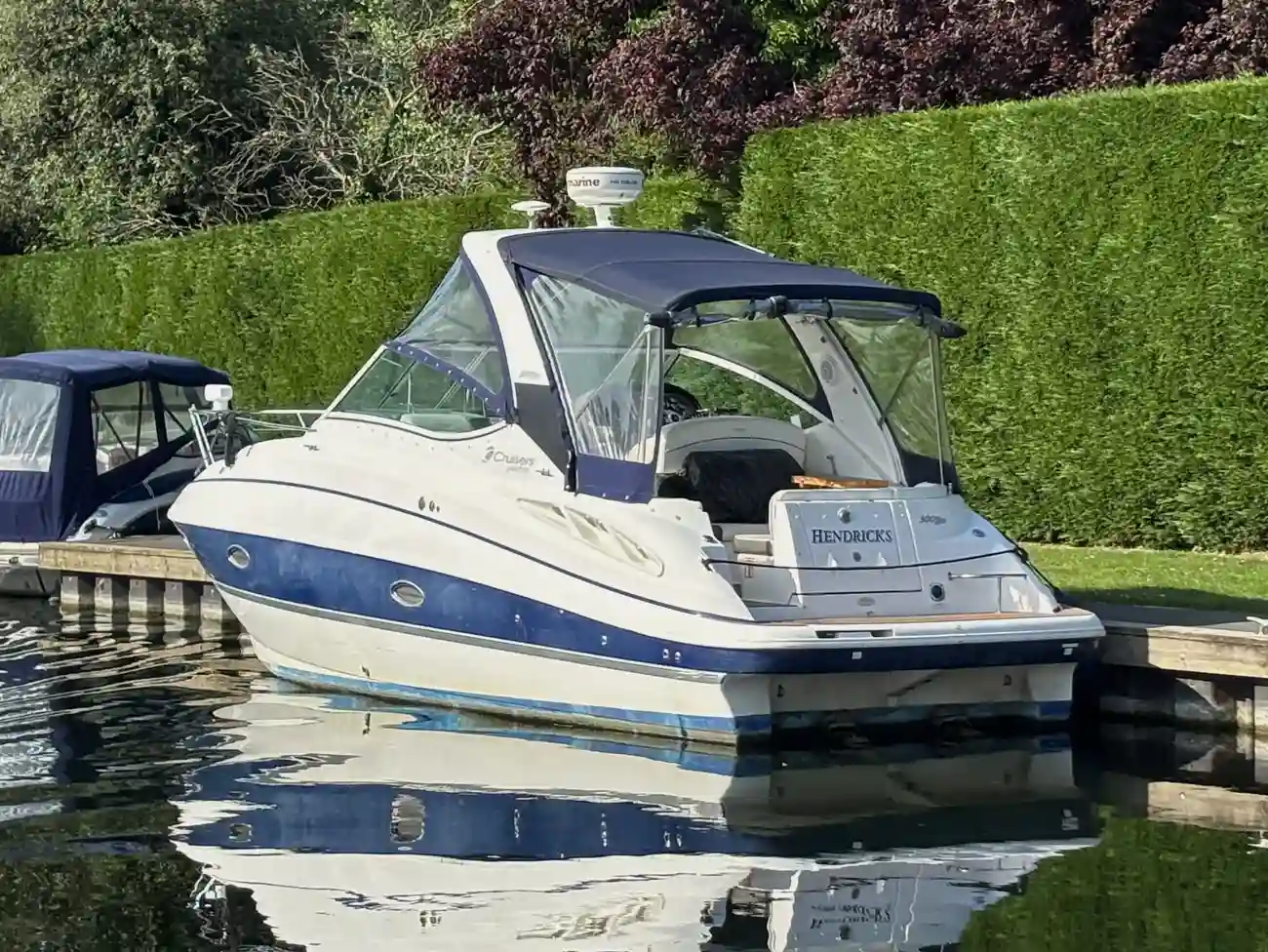 2007 Cruisers Yachts 300 CXI image 13
