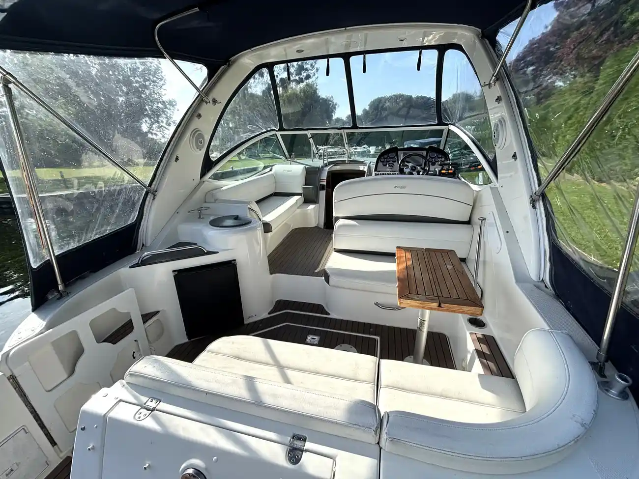 2007 Cruisers Yachts 300 CXI image 16