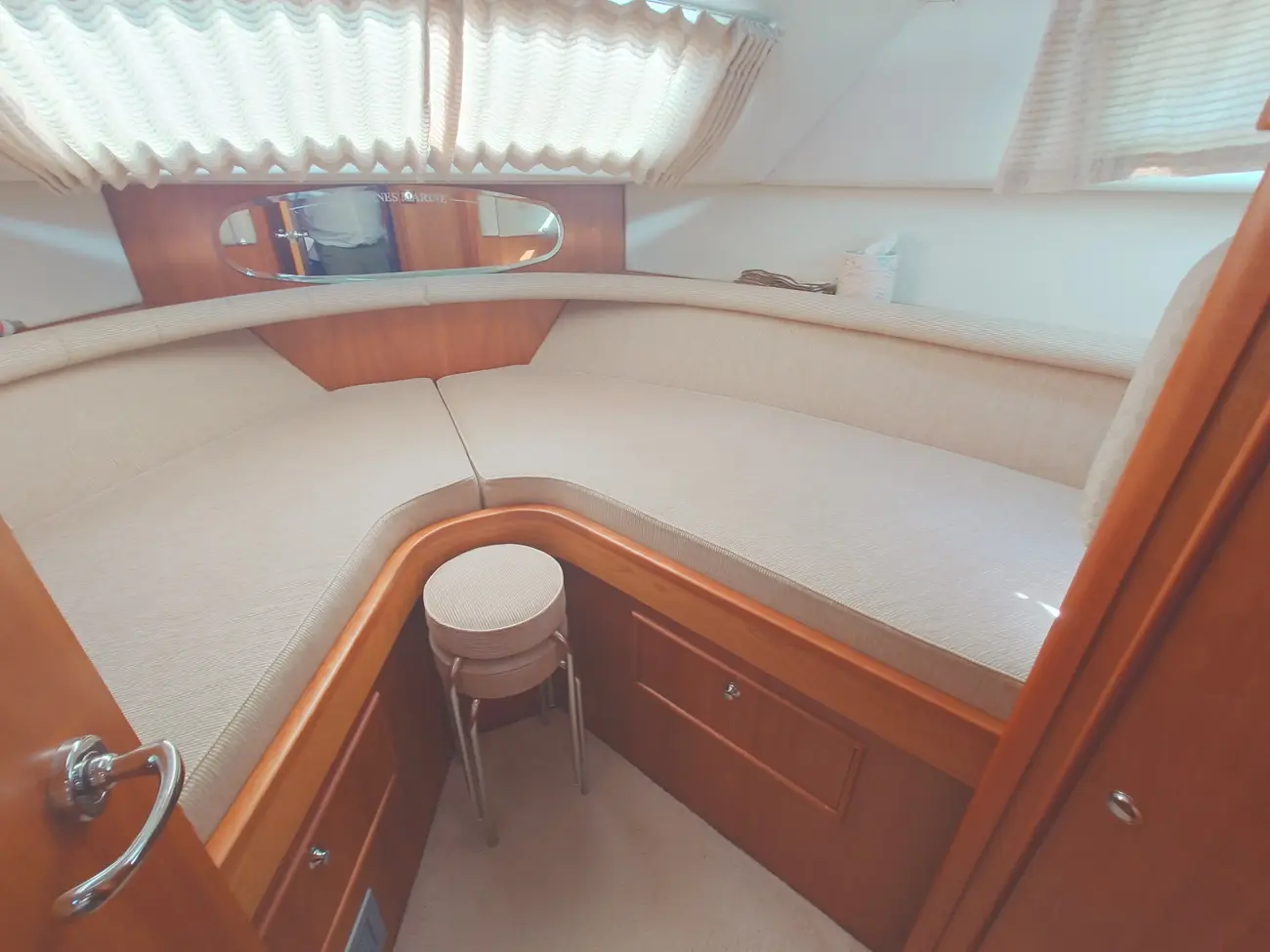 HAINES 320 AFT CABIN 2005