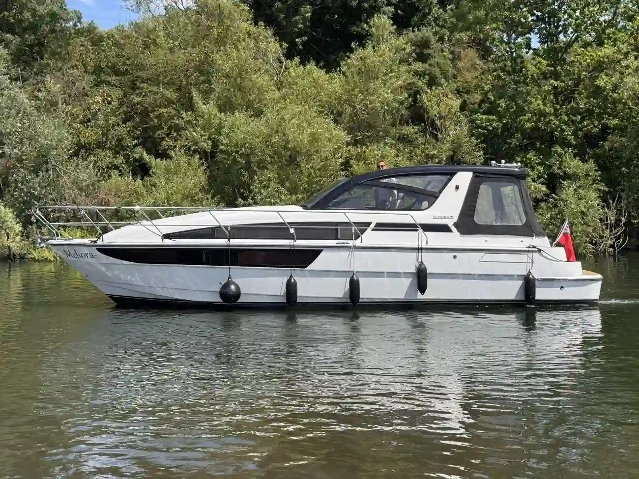 2016 Sheerline 1090 Hard Top