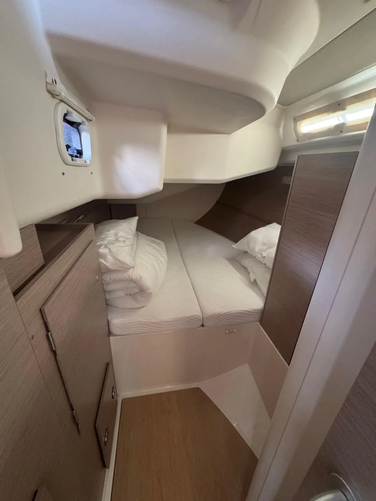 2025 Hanse 458 image 19