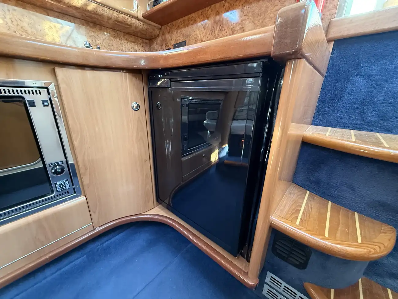 1998 Sealine S28 image 21