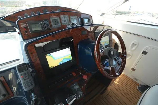 2005 Broom 530 image 28